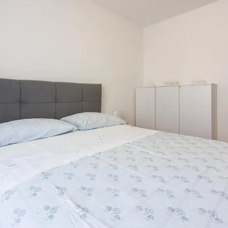 Zvek تْسْغيكفانِتْسا