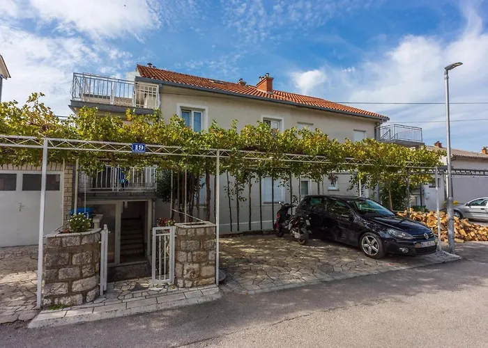 Zvek شقة تْسْغيكفانِتْسا