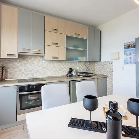 Zvek Apartment